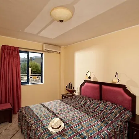 Manos Maria 4* Херсониссос