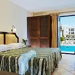 Manos Maria 4* Herszonisszosz