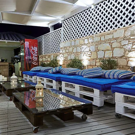 Bed & Breakfast Manos Maria