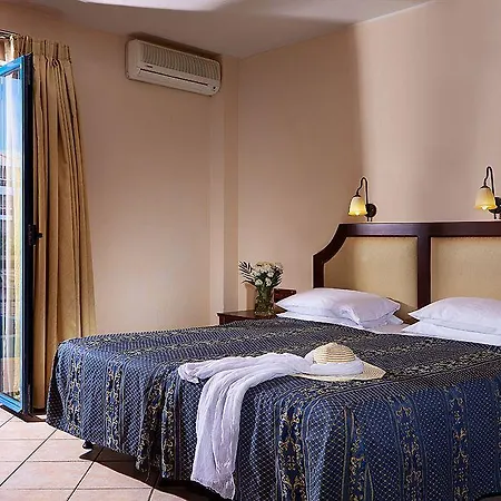 Manos Maria לינה וארוחת בוקר הרסוניסוס