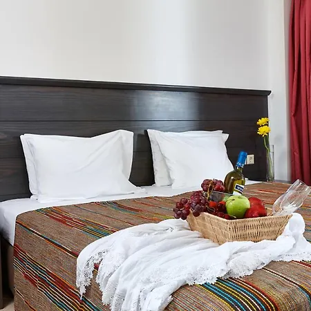 Manos Maria 4* Херсониссос