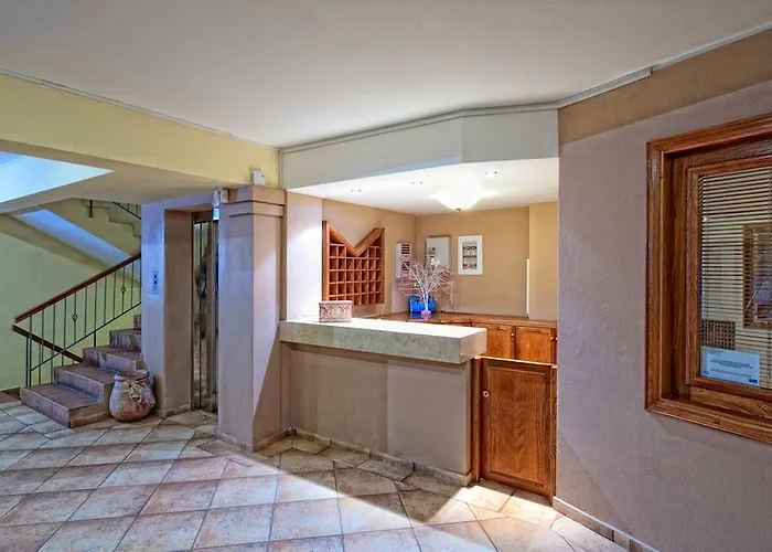 Manos Maria 4* Херсониссос