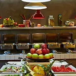 Alojamento de Acomodação e Pequeno-almoço Manos Maria