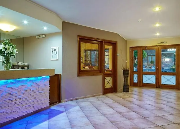 Manos Maria Bed & Breakfast